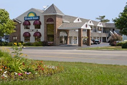 days inn lakeview pet friendly hotel in mackinaw city mackinac county dogs allowed hotels